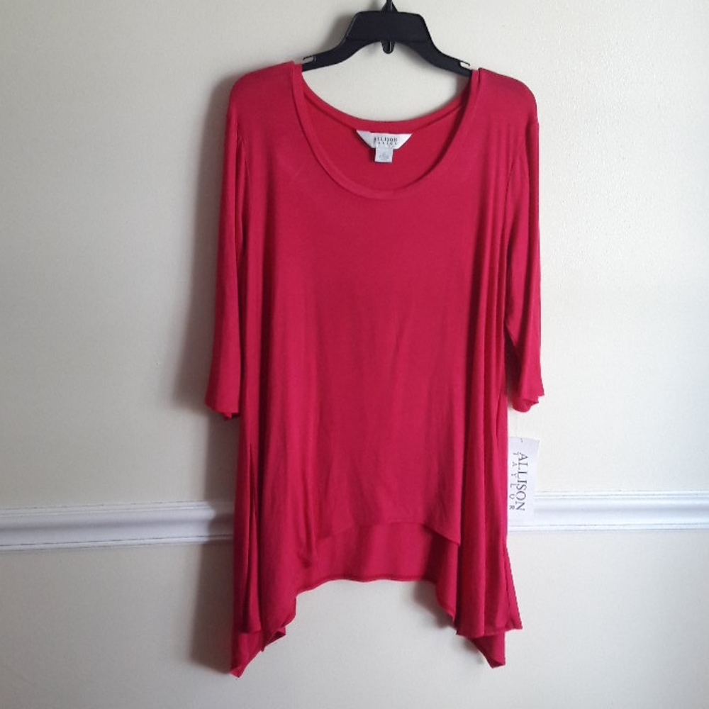 NWT Allison Taylor asymmetrical FushiatopSize XL